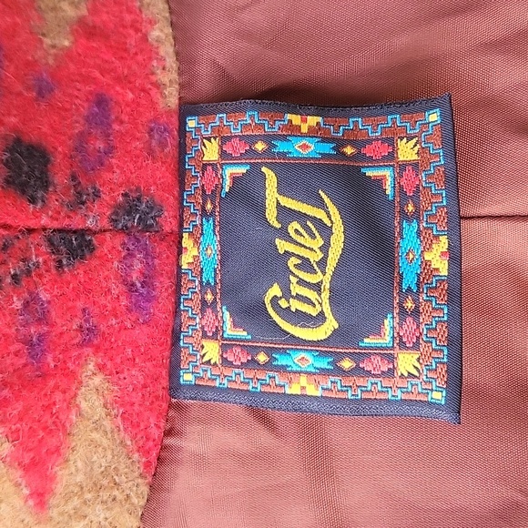 Vintage Circle T Aztec Print Cropped Jacket size Large - Picture 5 of 7